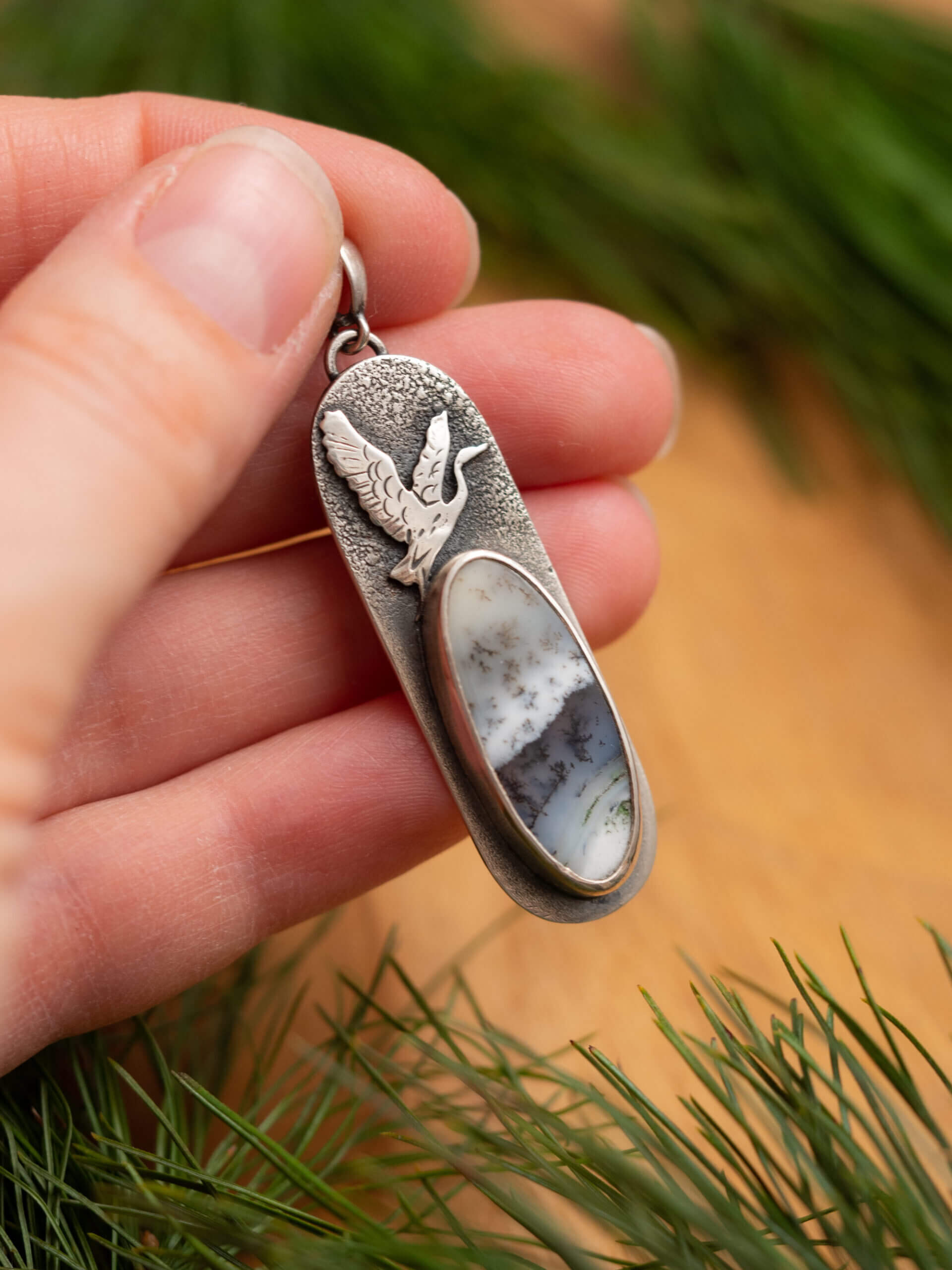 KRUPKOWSKA.COM Żuraw zimowy <strong>naszyjnik</strong> 8 Żuraw zimowy - srebrny naszyjnik z agatem dendrytowym